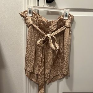 Kittenish women’s shorts